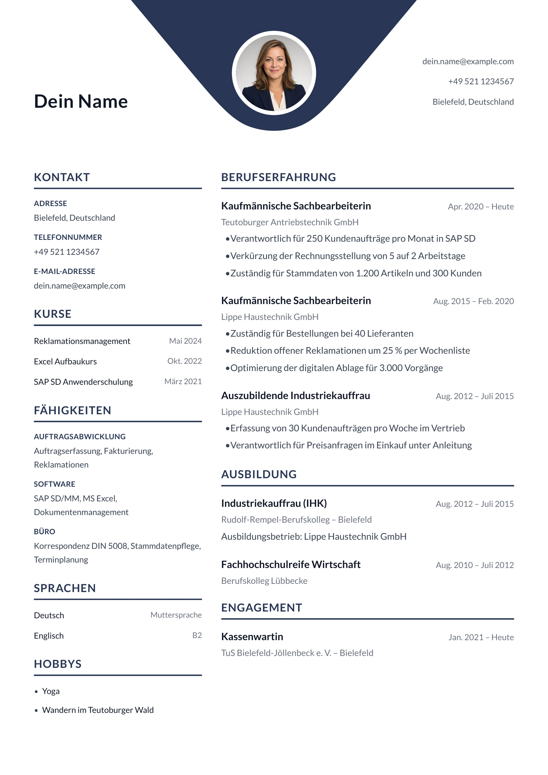 Sachbearbeiter*in allgemein · Geometrisch zentriert