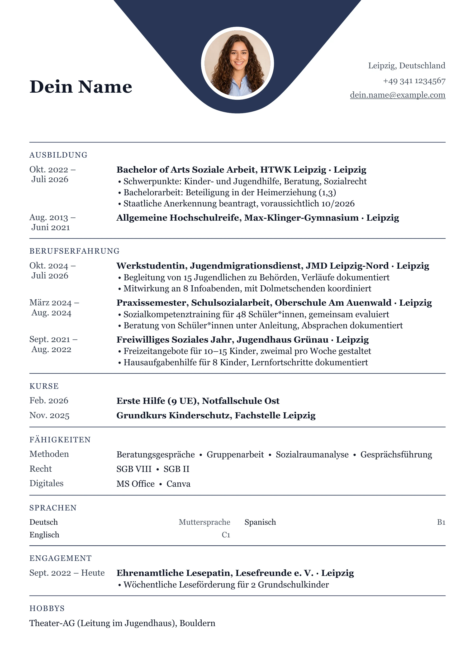 Lebenslauf Sozialer Bereich · Studium & Berufseinstieg · Klassisch zentriert